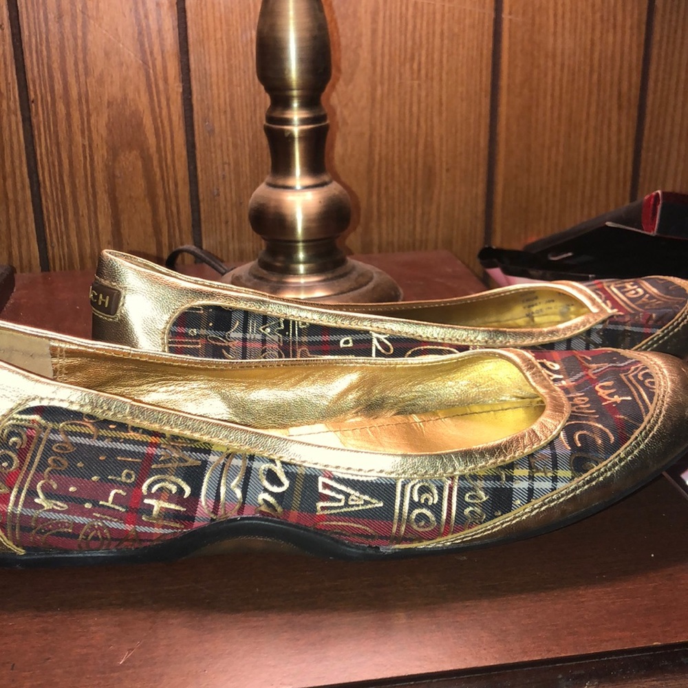 COACH Flats - Picture 2 of 6